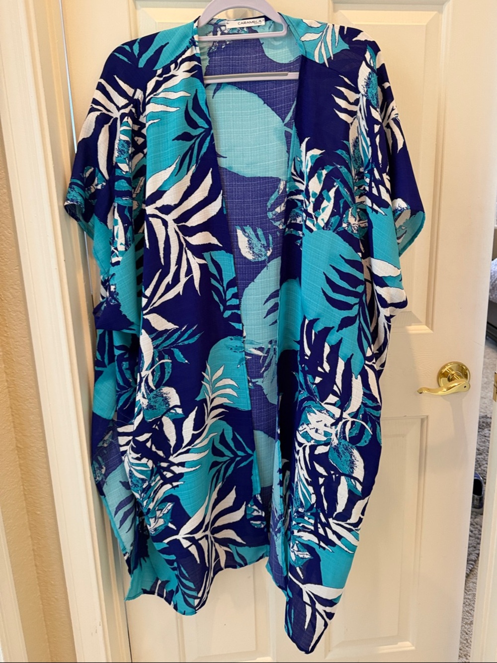 Caramel Blue & Turquoise Tropical-Print Open Front Kimono